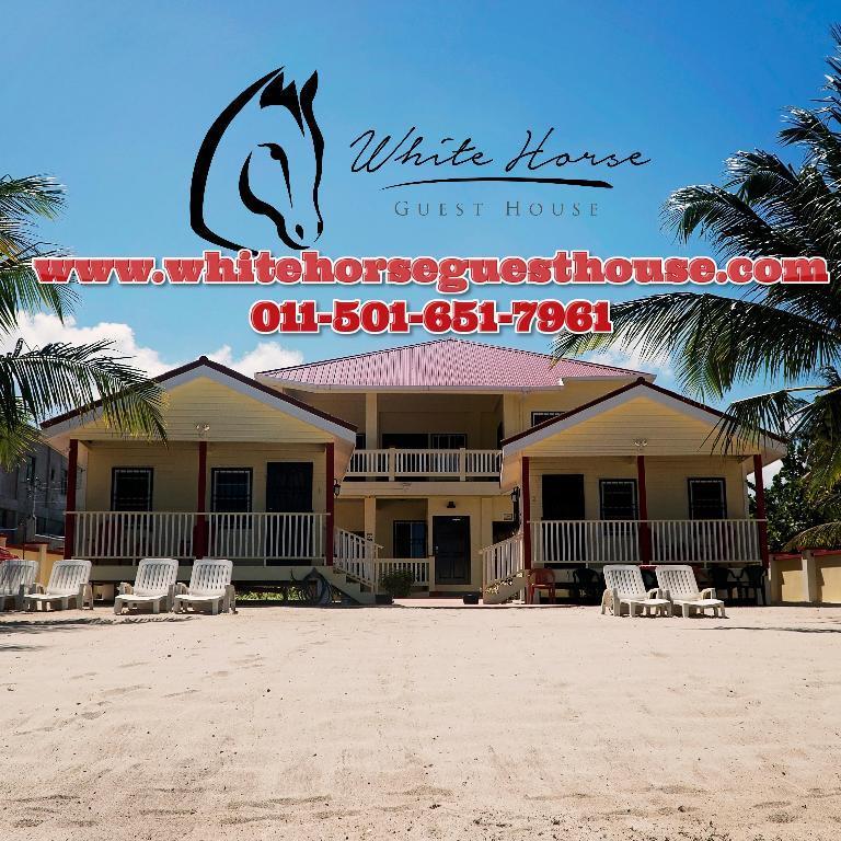 The White Horse Inn - Hopkins Village Beach Belize Екстер'єр фото